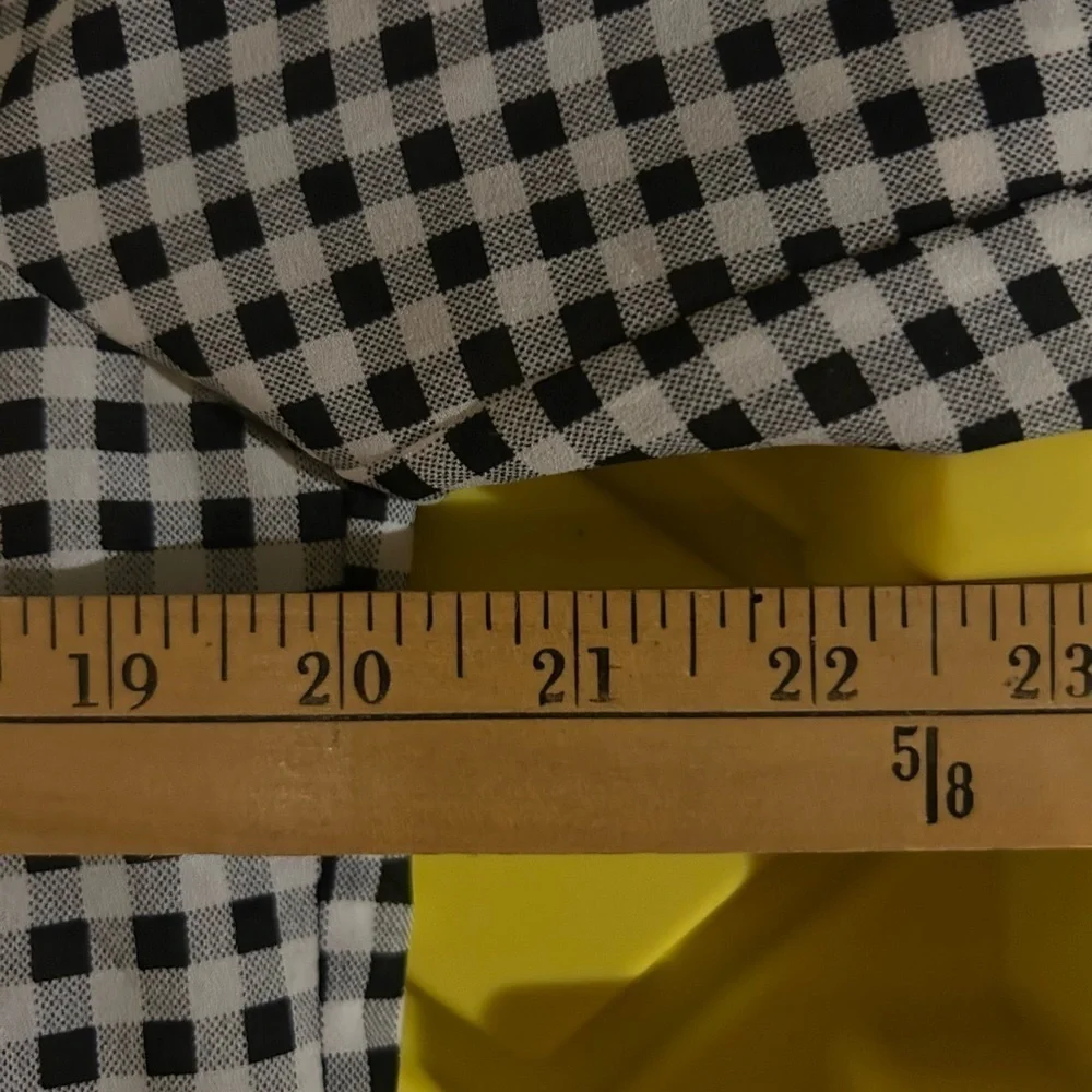 J. Crew Women’s Black / White Check Button Down Long Sleeve Shirt